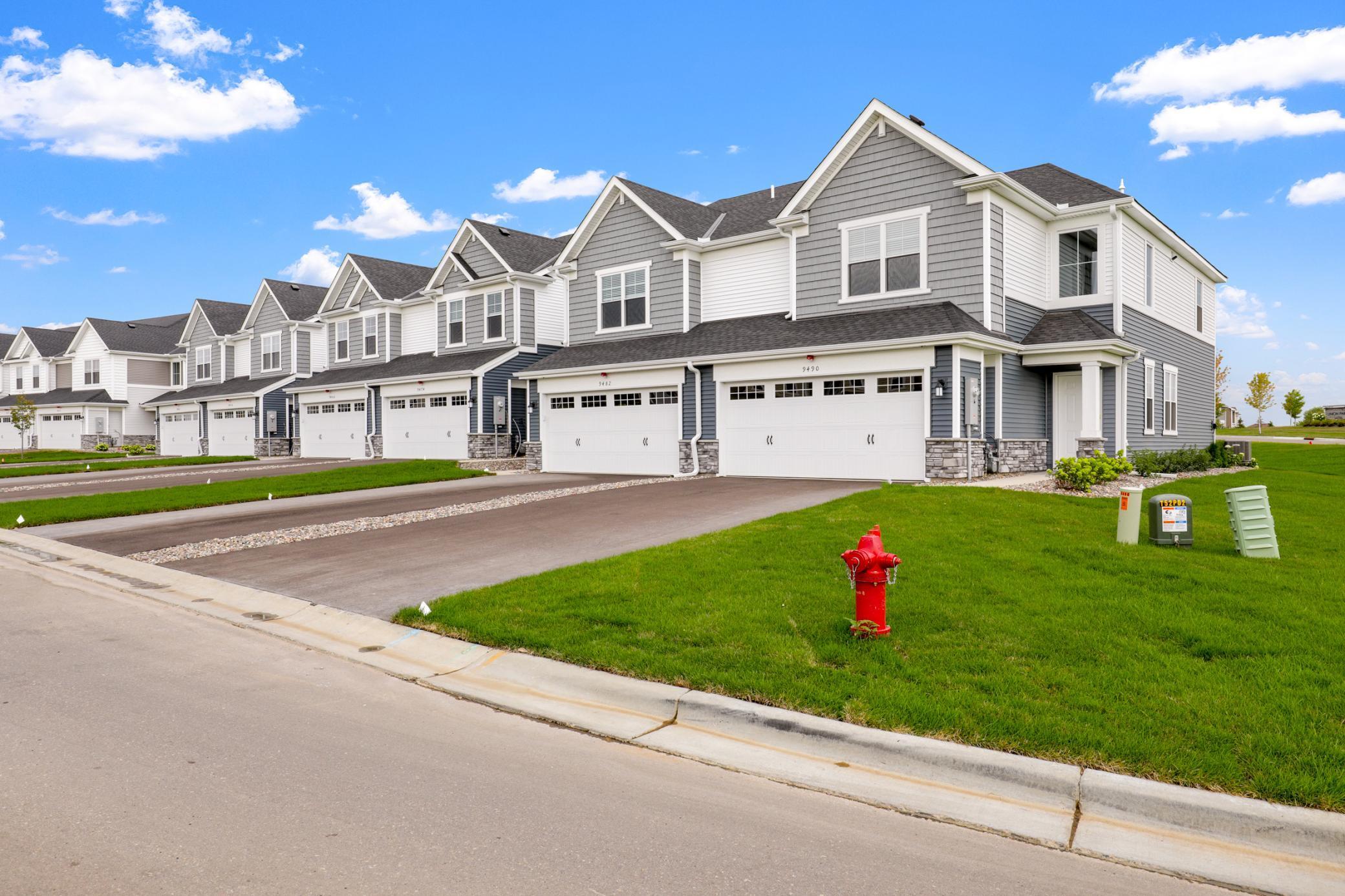 9281  4th Street N, Lake Elmo, MN