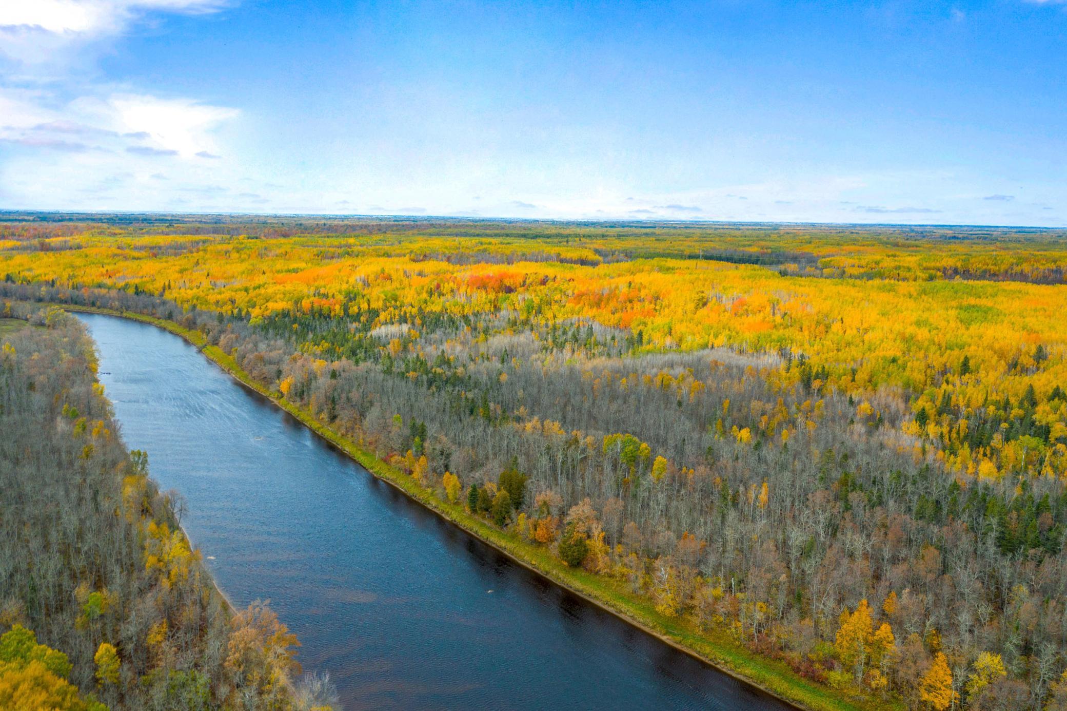 10000  River Road, Brookston, MN