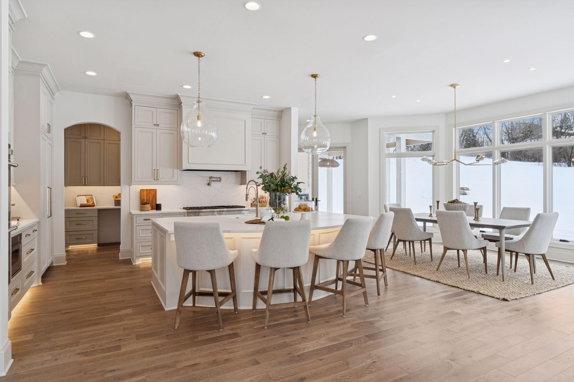 285  North Shore Dr, Minnetrista, MN