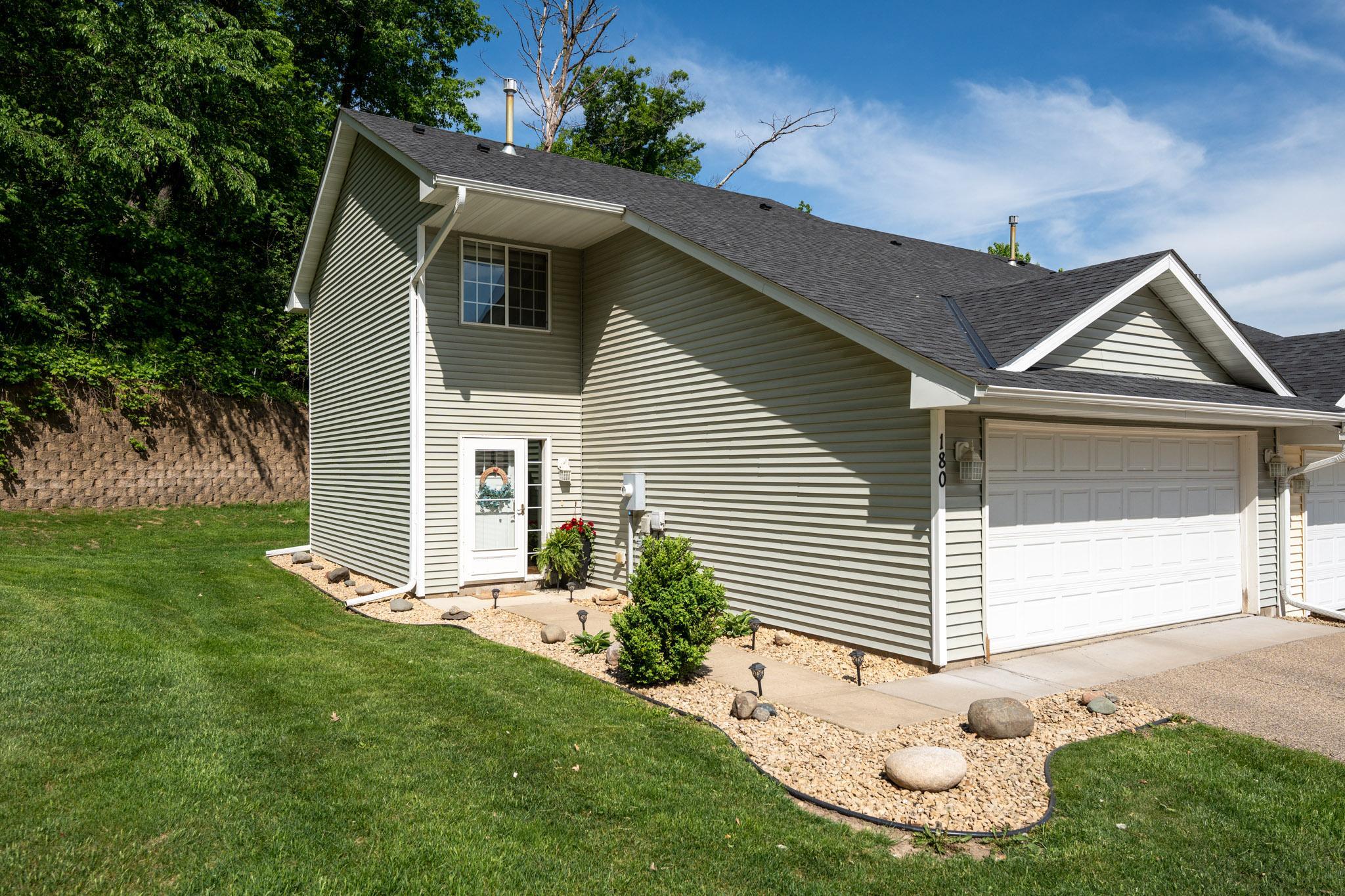 Listing # 7078453