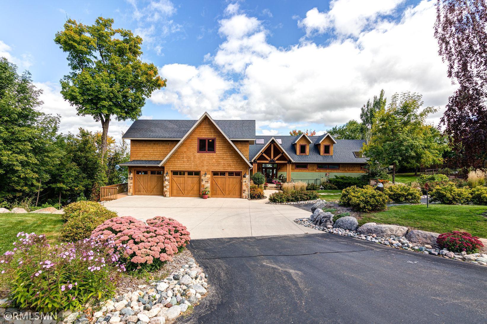 Real Estate, Homes for Sale MLS5655243 Agent Listing by Karissa