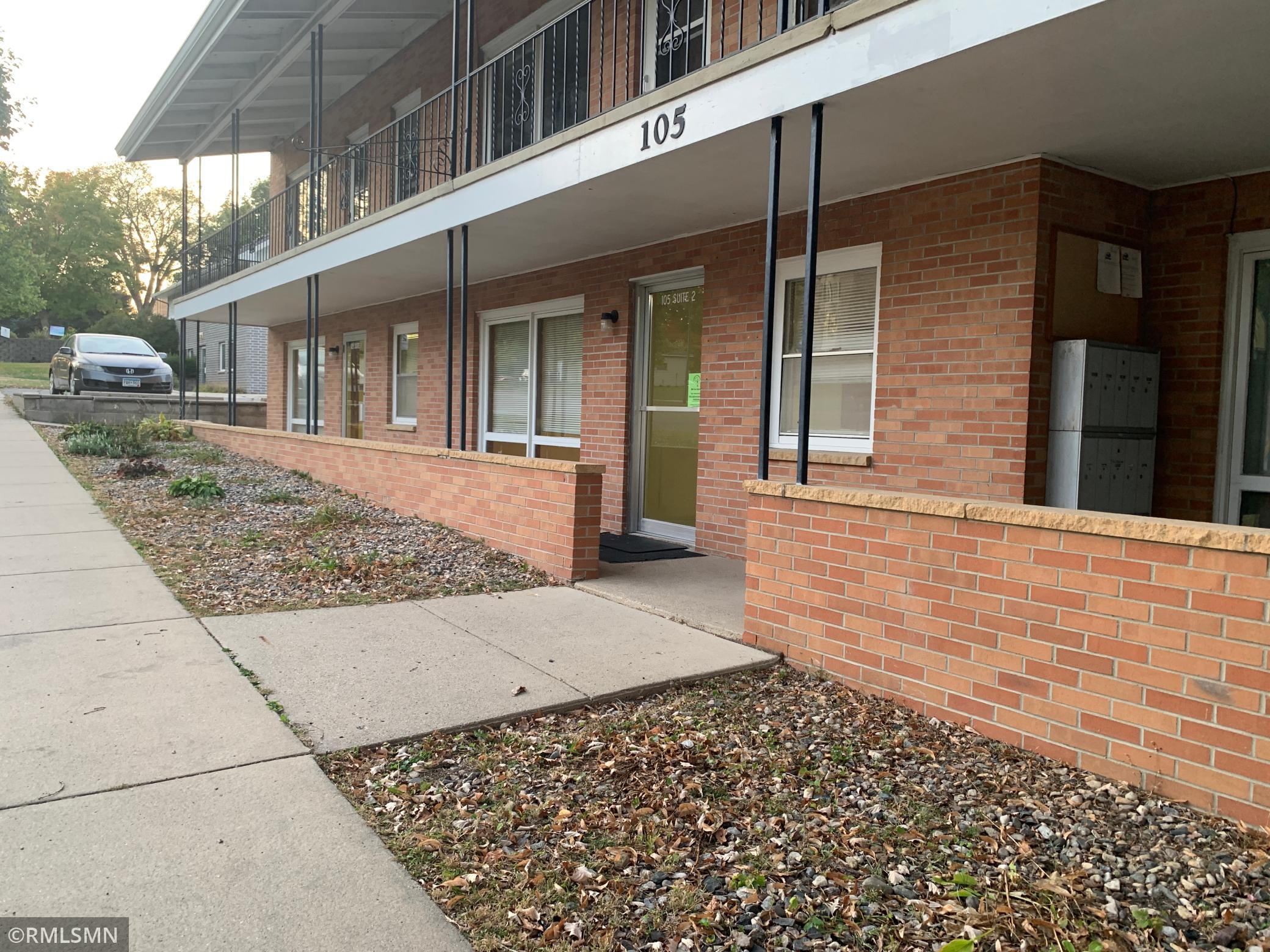 105  2nd Avenue SW, Hutchinson, MN