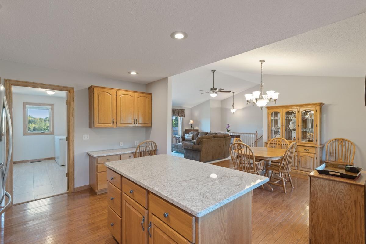 W12192  757th Avenue, River Falls, WI Image 6 of 34