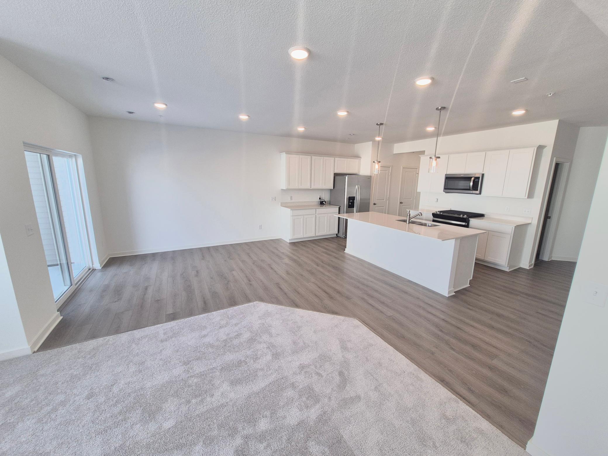 1569  Aclare Ridge, Rosemount, MN