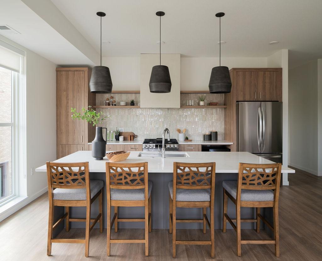 108  West Drive, Excelsior, MN