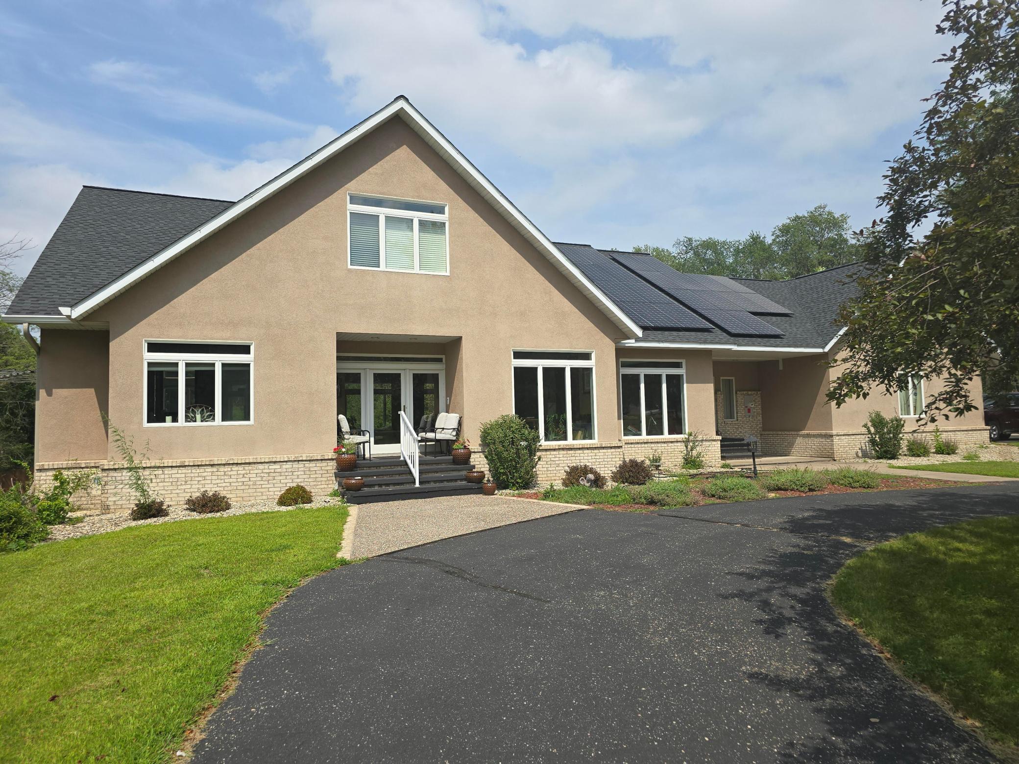 2345 S Oak Drive, Red Wing, MN