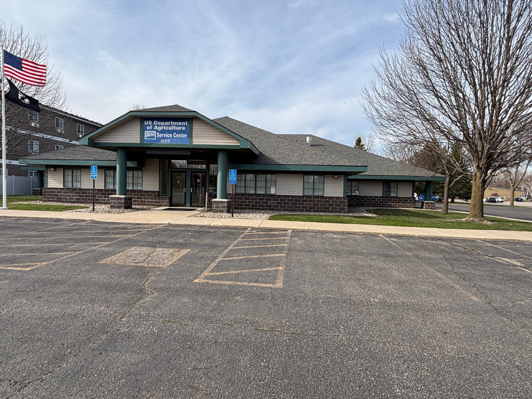 1005  High Avenue NE, Willmar, MN