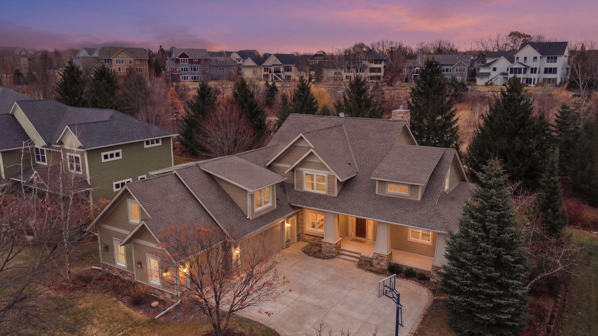 2655  Cottage Grove Place, Woodbury, MN