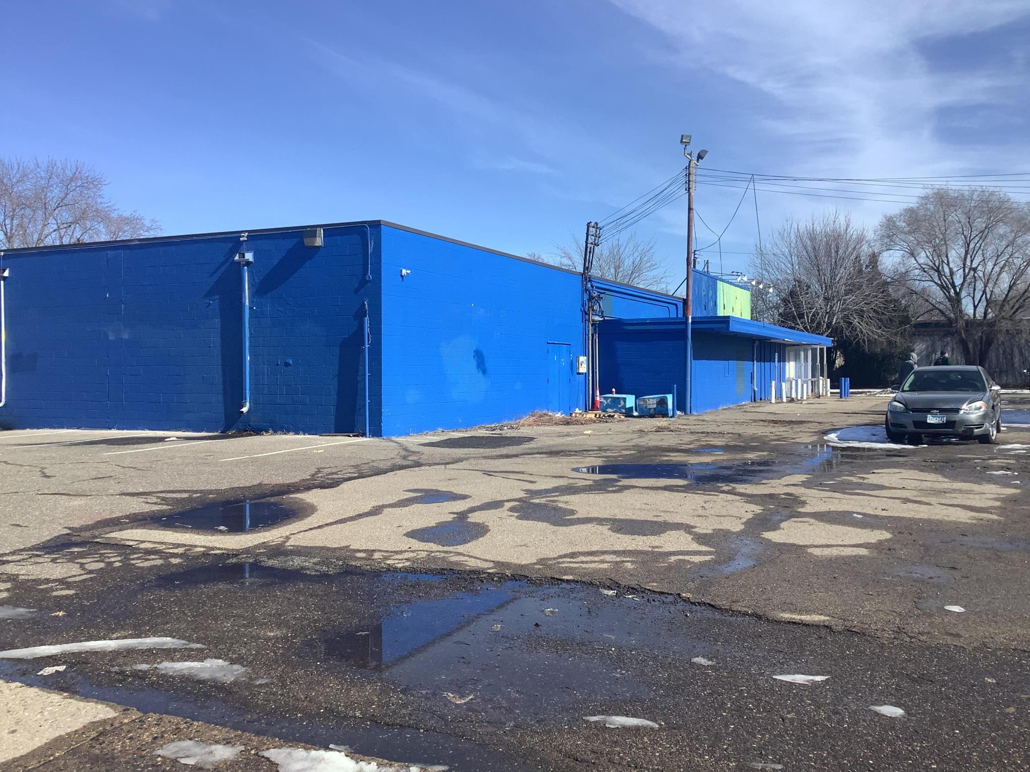 2500  27th Avenue S, Minneapolis, MN