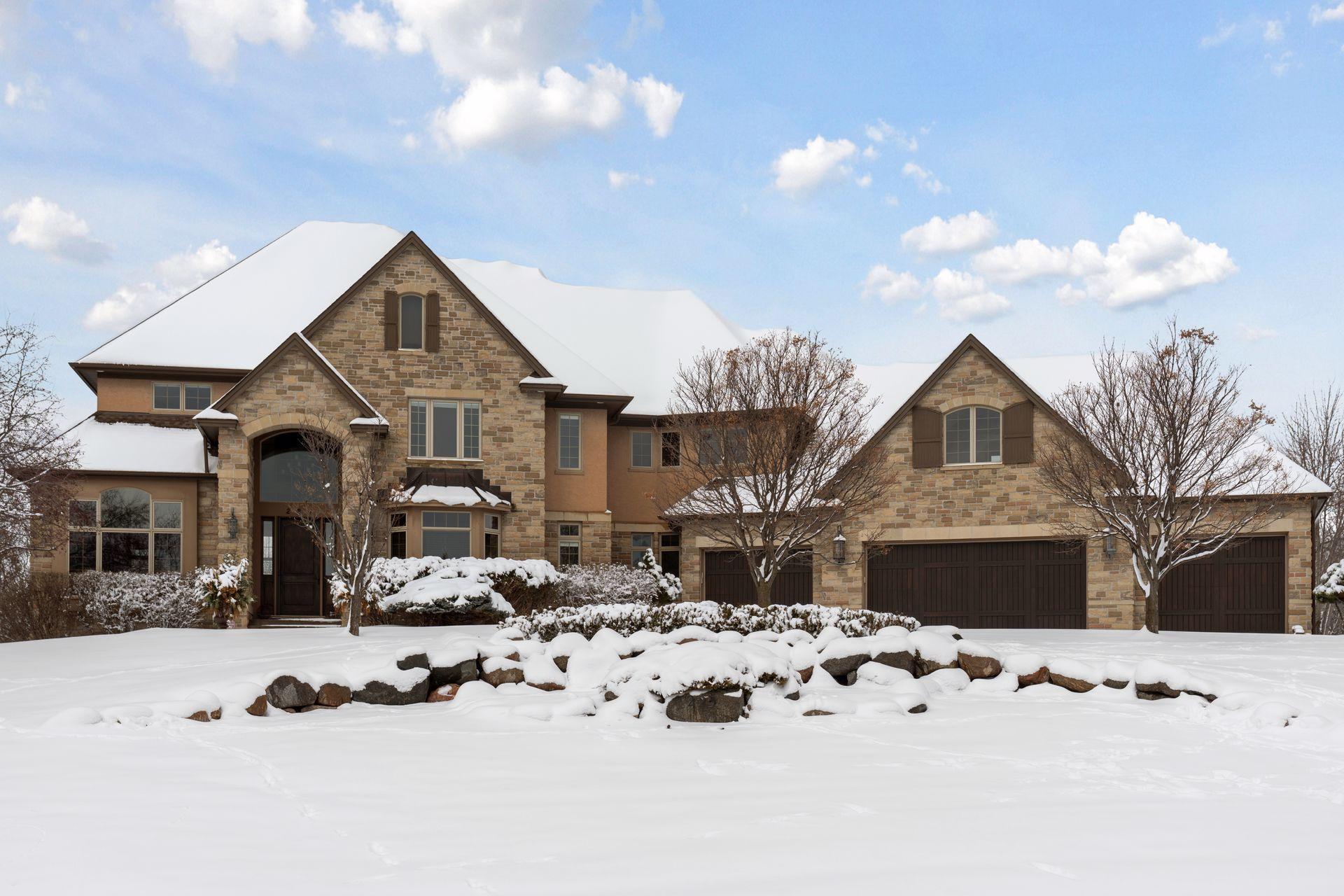 225  Calamus Circle, Medina, MN