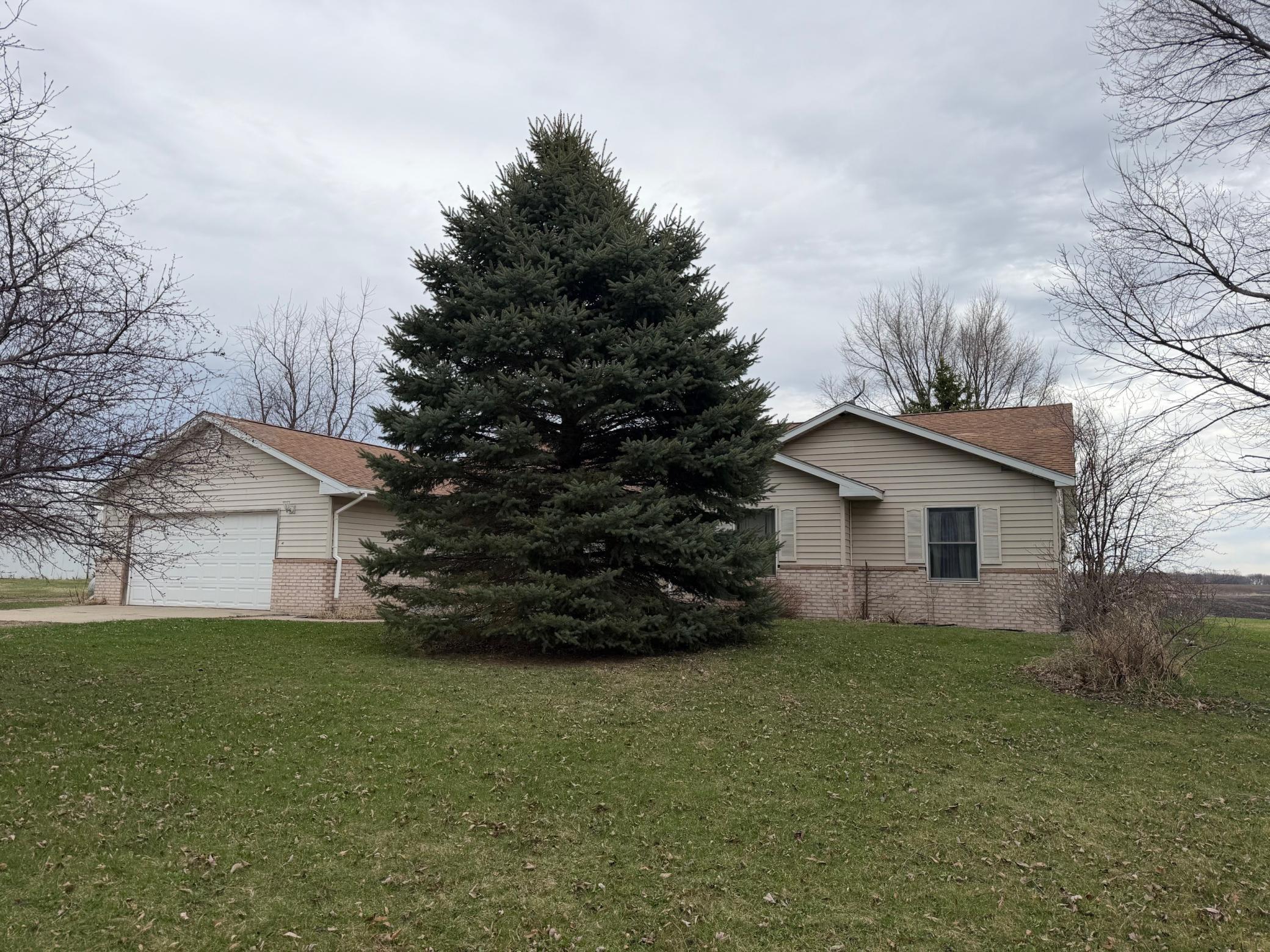 11860  County Road 8  SW, Montrose, MN