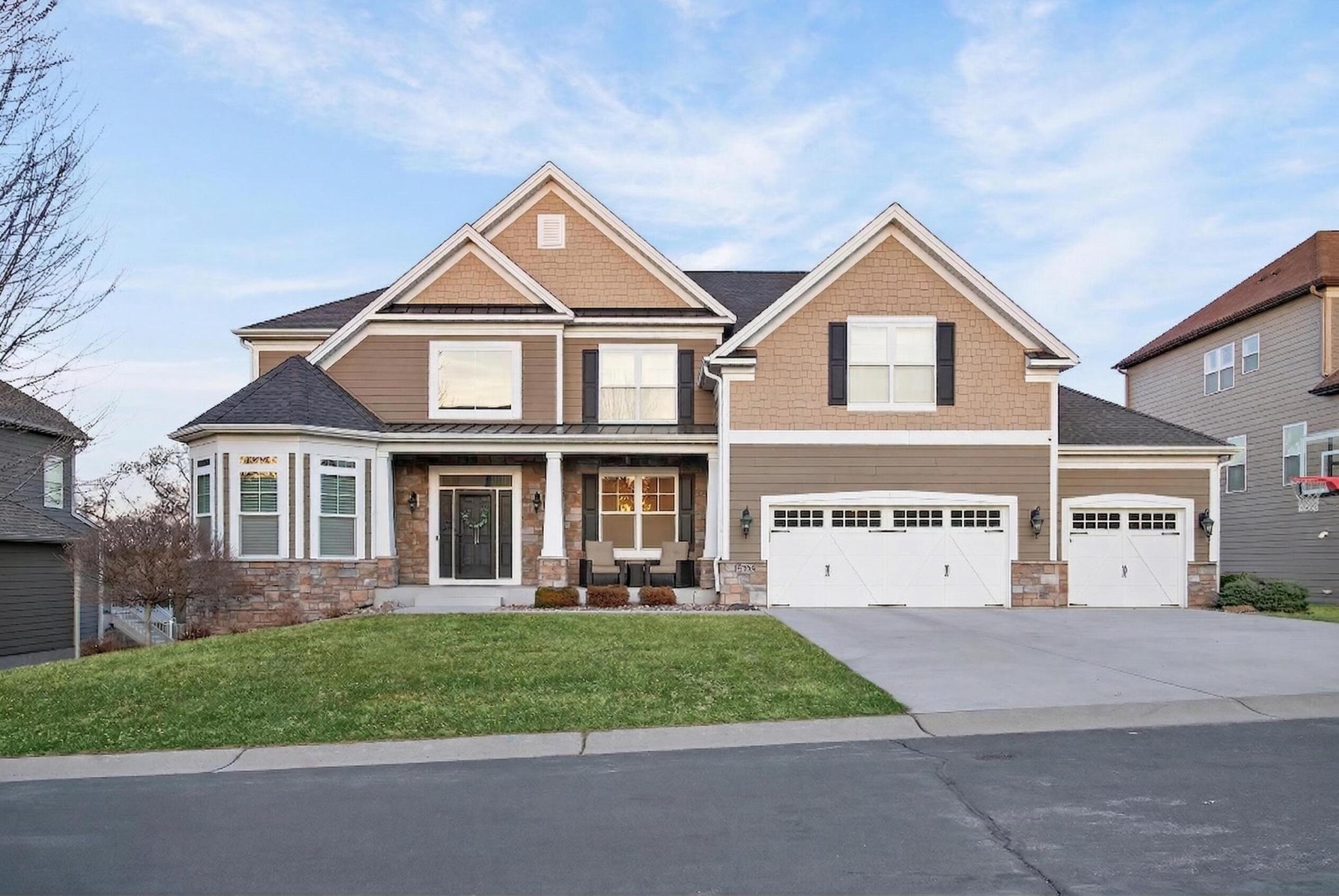 9889  Frederick Place, Eden Prairie, MN