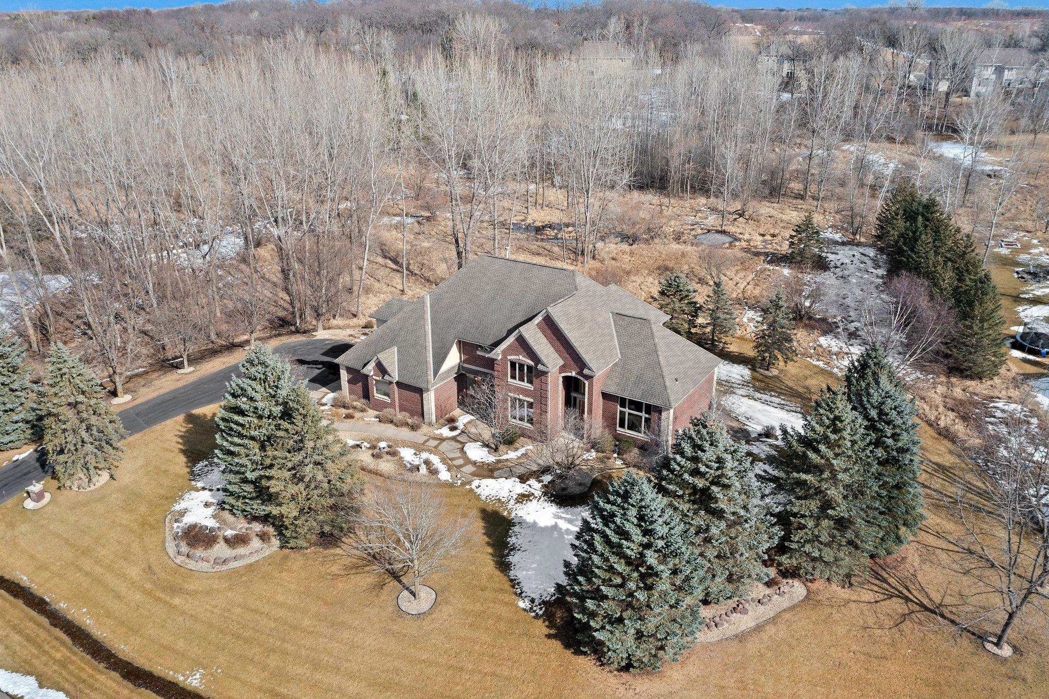 6  Troon Court, Dellwood, MN