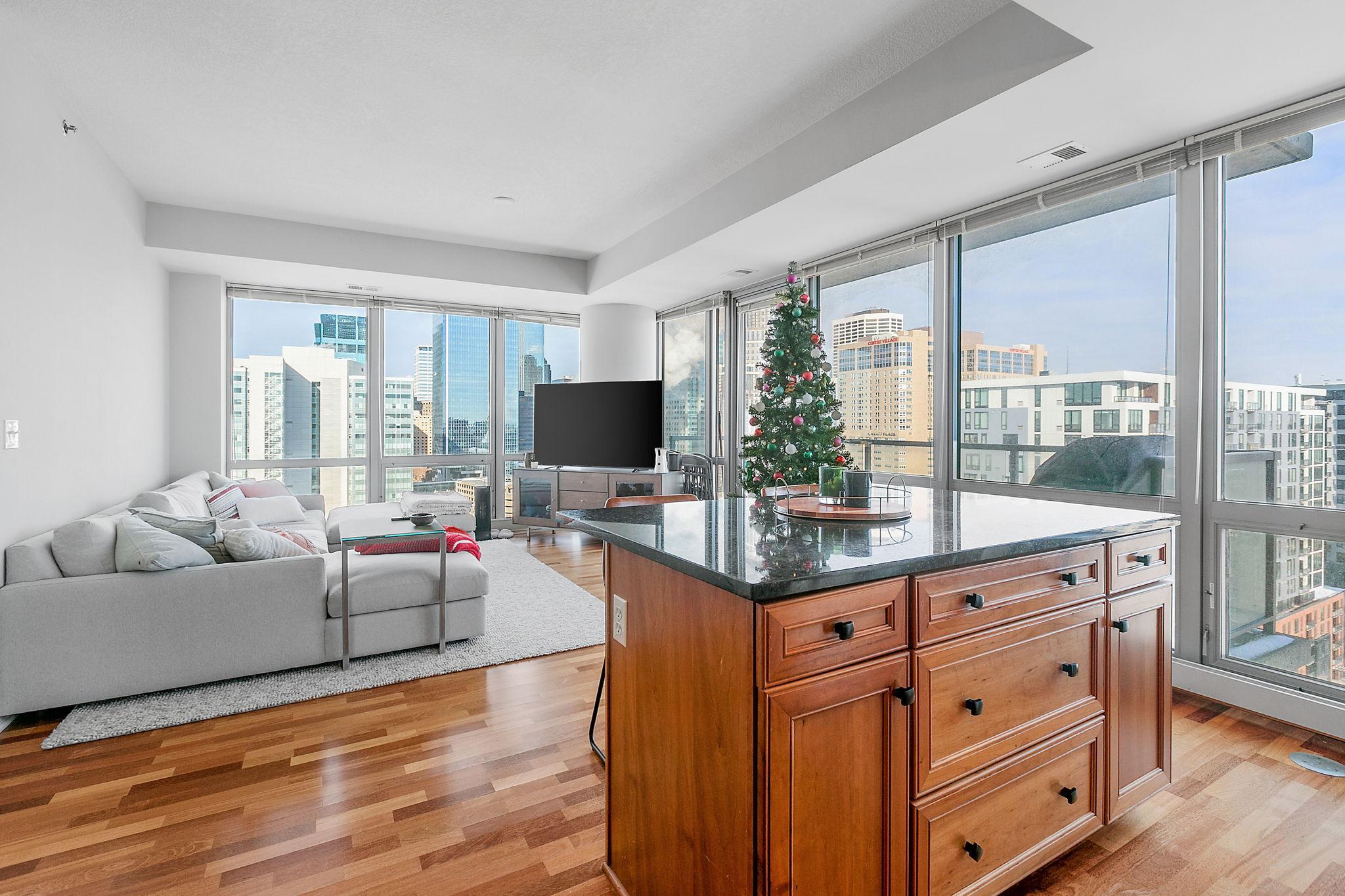 929  Portland Avenue, Minneapolis, MN