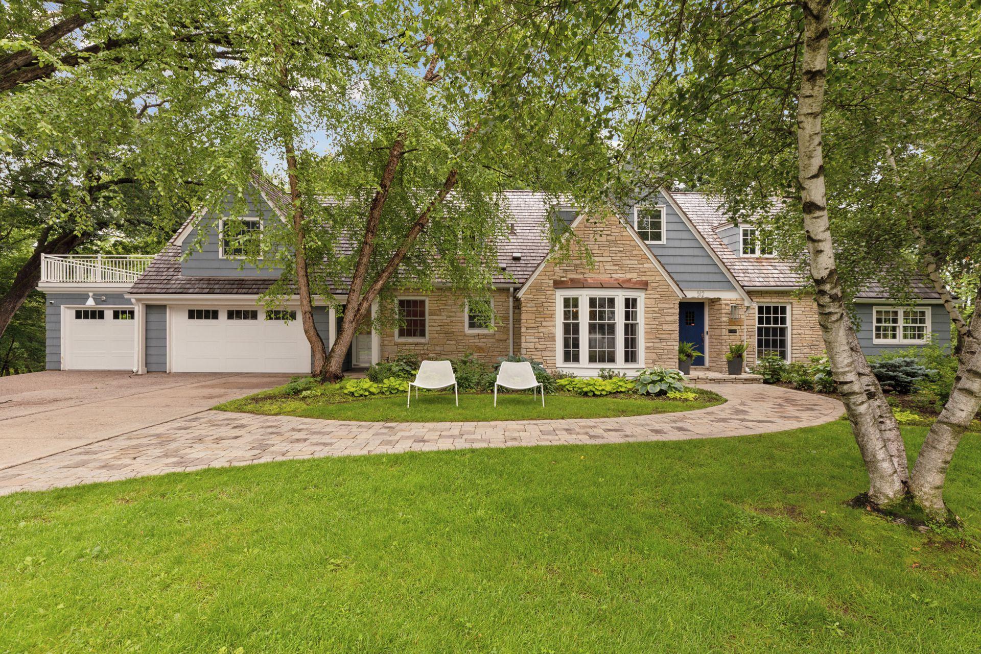 512  Janalyn Circle, Golden Valley, MN