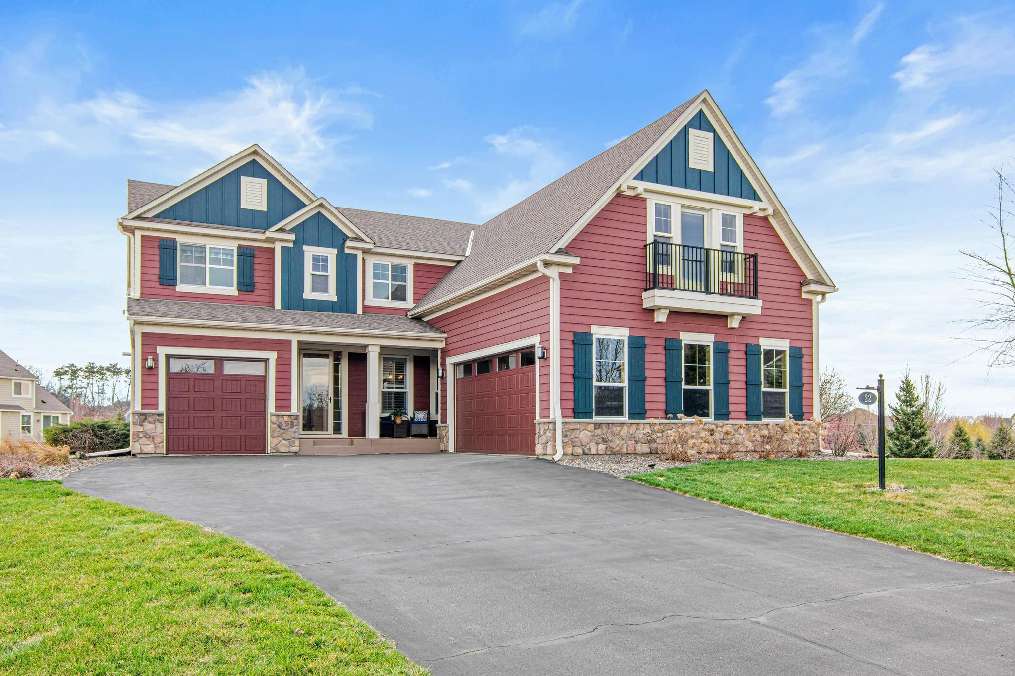 22  Alcott Court, North Oaks, MN