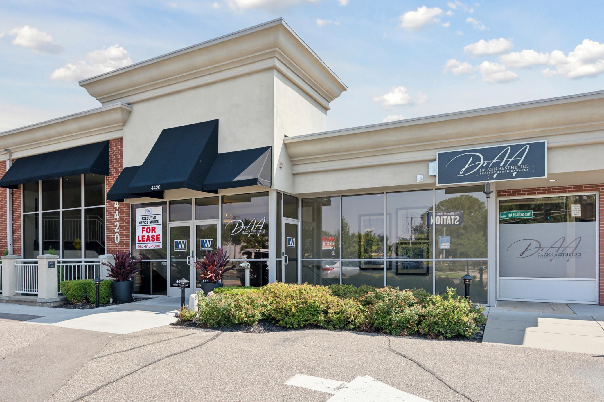 4420  Valley View Road, Edina, MN