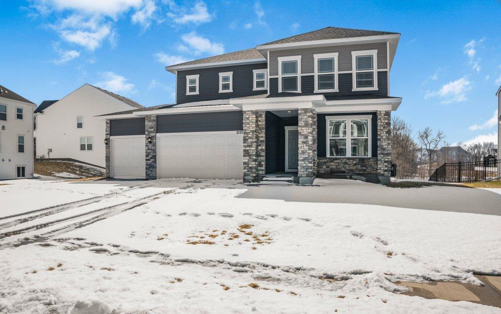 21979  Lower Mill Ave, Rogers, MN