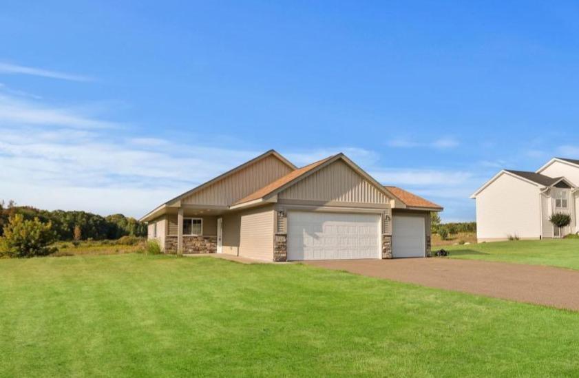 722  Hilltop Lane, Saint Croix Falls, WI