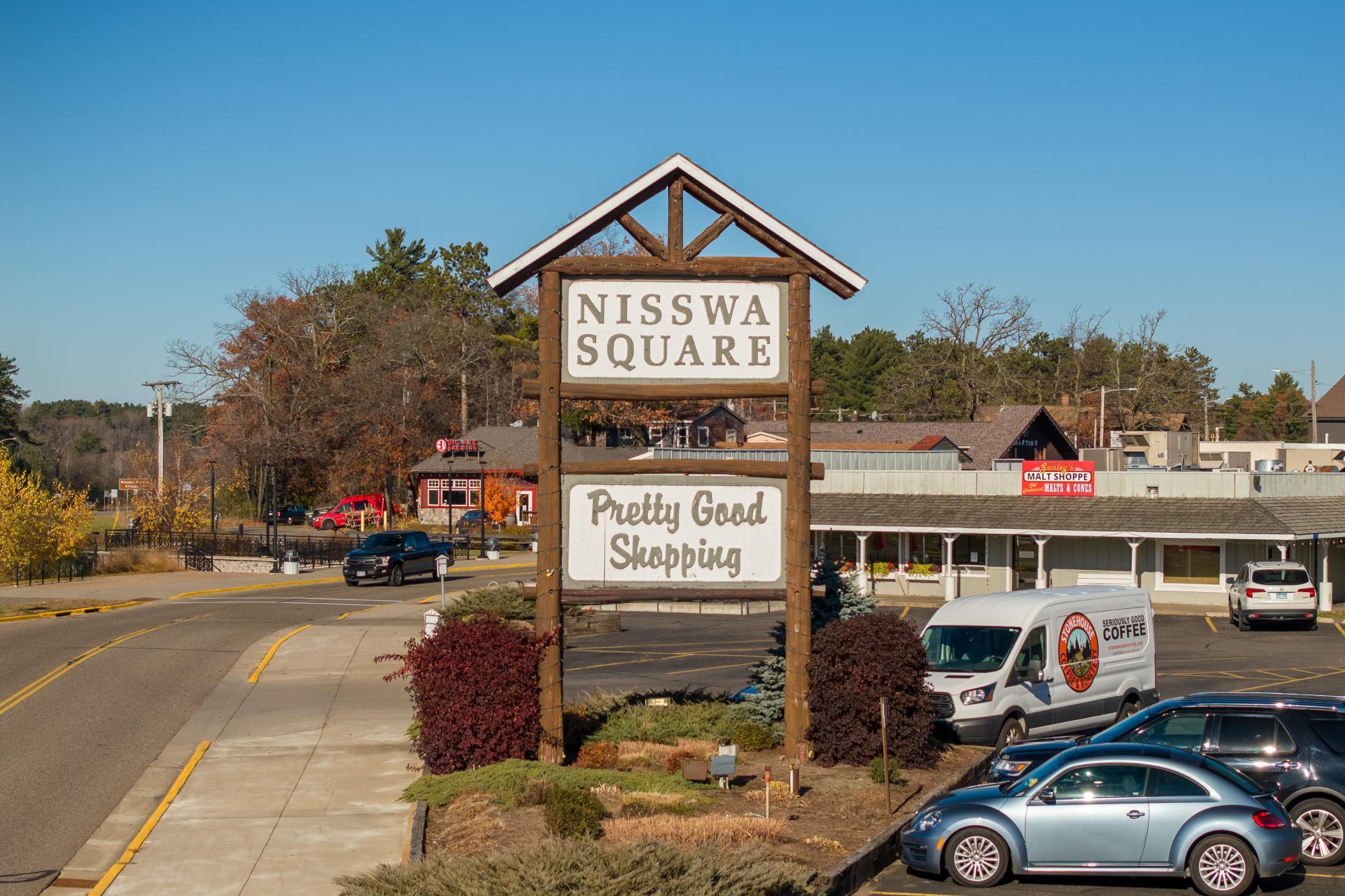 25464  Main Street, Nisswa, MN