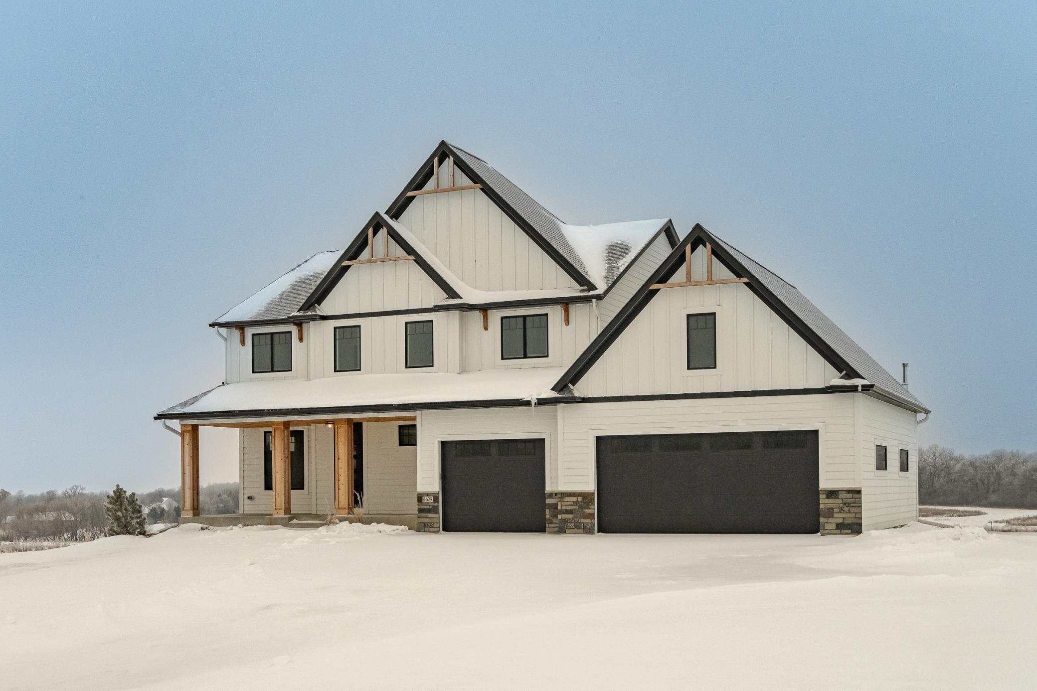 4629  Royal Oaks Circle SW, Rochester, MN